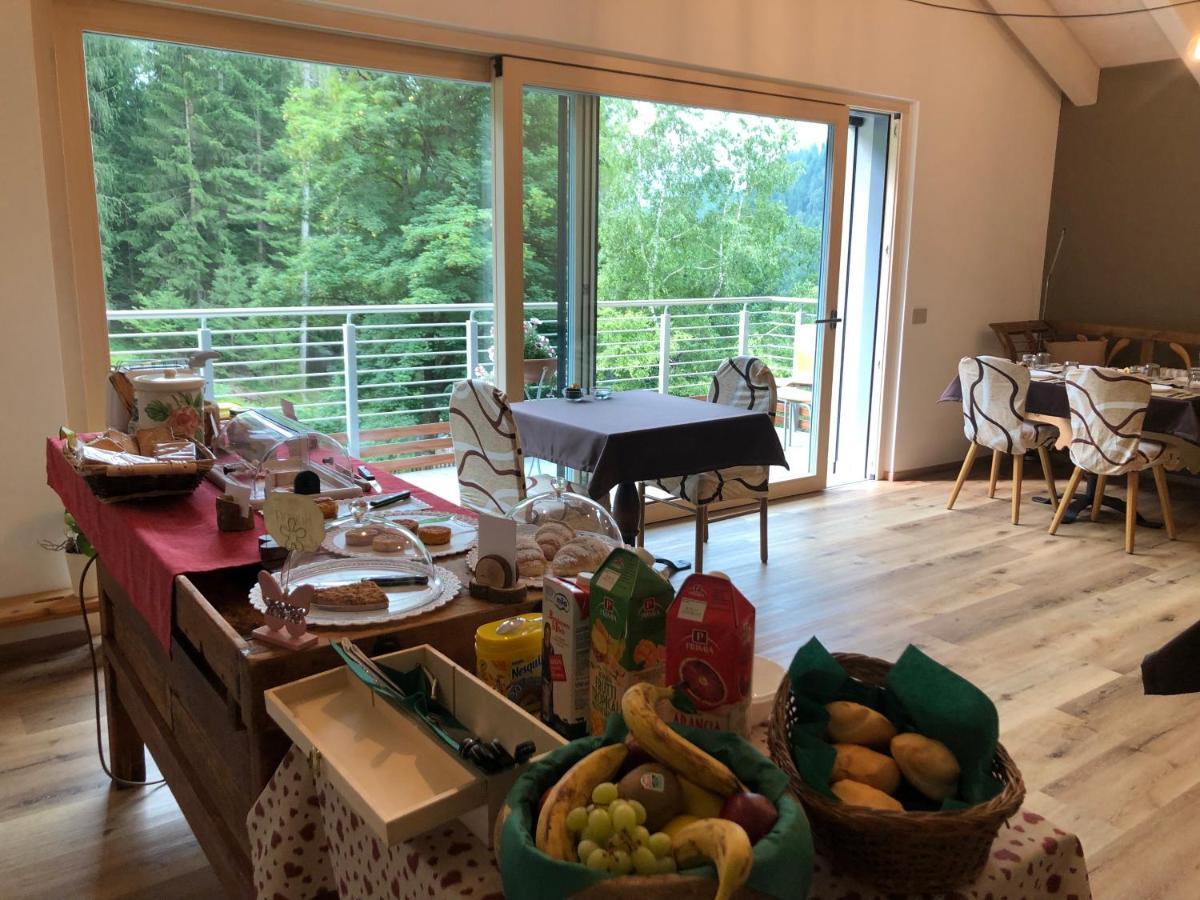 B&B Le Stagioni Di Stava Tesero Kültér fotó